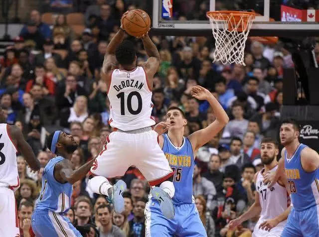 年都吸引着 年都吸引着