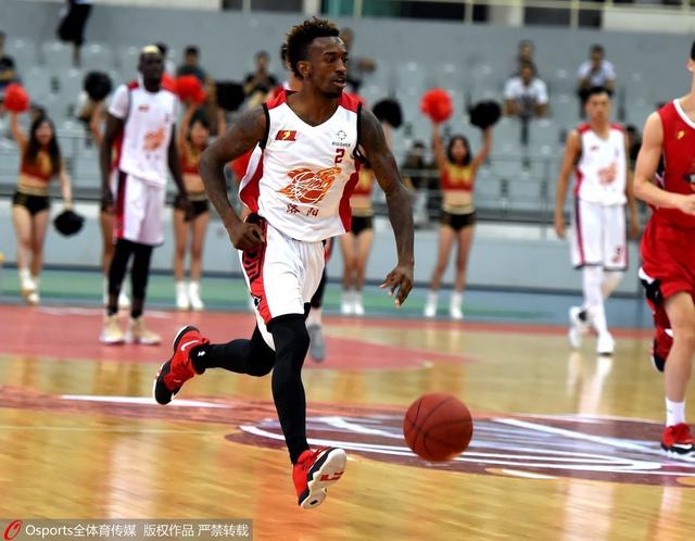 把输在板凳 把输在板凳