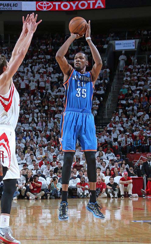 的策略权重 的策略权重